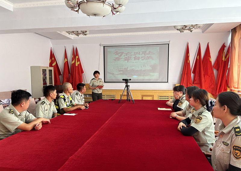 “感黨恩 聽黨話 跟黨走” 兩支部開展“九·一八”事變主題教育活動 郜麗娟 (1).jpg